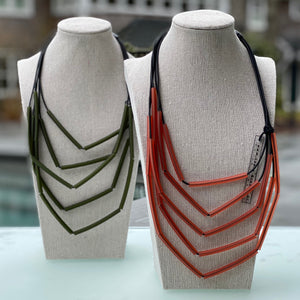 NECKLACE OF 5 LAYER 6 CM TUBES