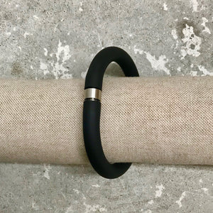 BRACELET THICK ROUND TUBE MAT