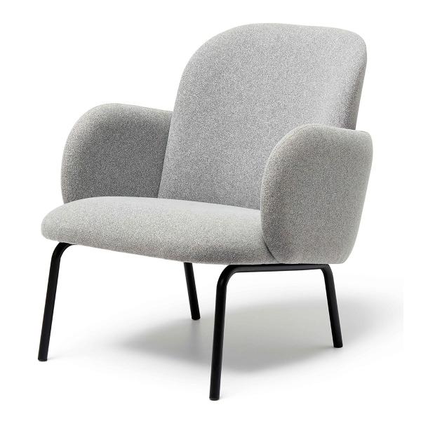 The Dost Chair by Puik in light grey.
